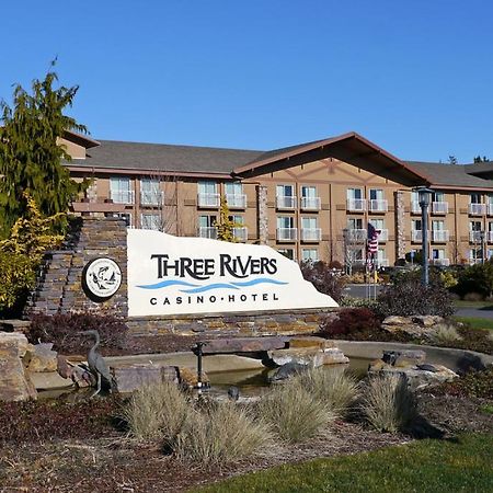 Three Rivers Casino Resort ฟลอเรนซ์ ภายนอก รูปภาพ