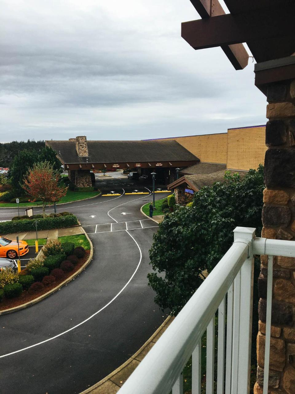 Three Rivers Casino Resort ฟลอเรนซ์ ภายนอก รูปภาพ